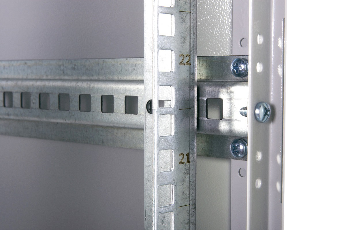 Шкаф телекоммуникационный напольный ЭКОНОМ 18U (600 × 600) дверь стекло, дверь металл от ЦМО