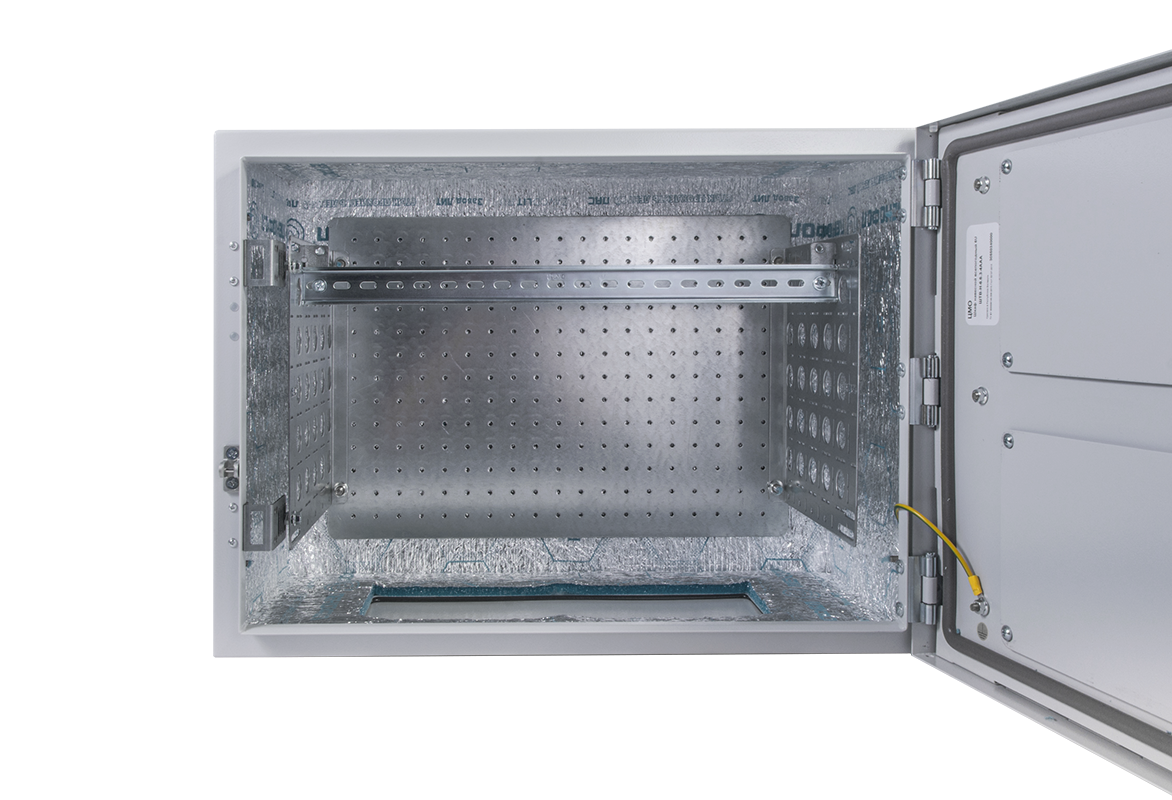 Шкаф уличный всепогодный настенный 6U (Ш600 × Г300), передняя дверь вентилируемая от ЦМО