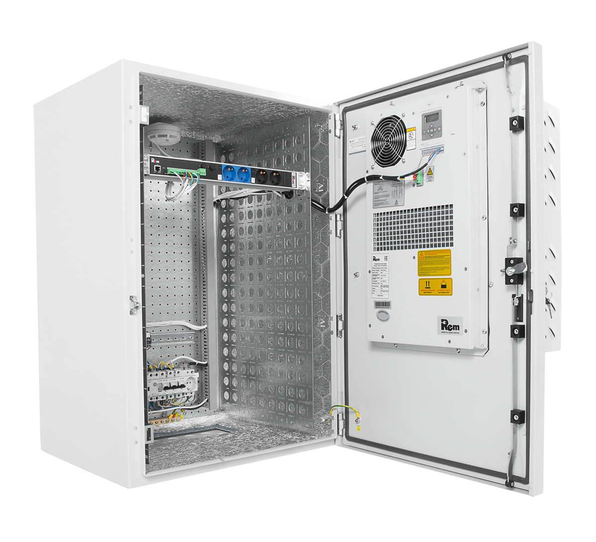 Шкаф всепогодный настенный 18U (Ш600 × Г500), комплектация ТК с контроллером MC3 и датчиками от ЦМО