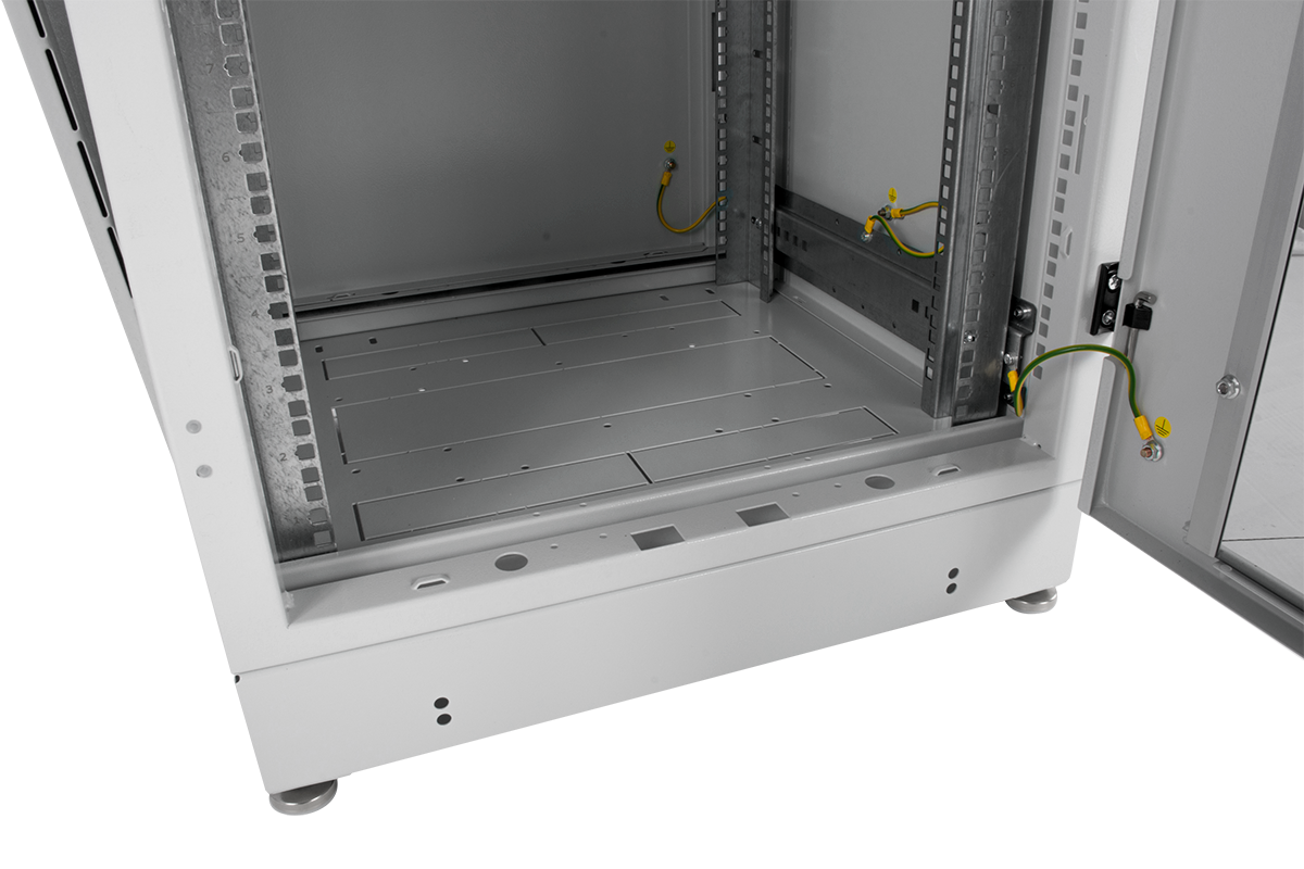 Шкаф телекоммуникационный напольный 18U (600 × 800) дверь стекло, цвет черный