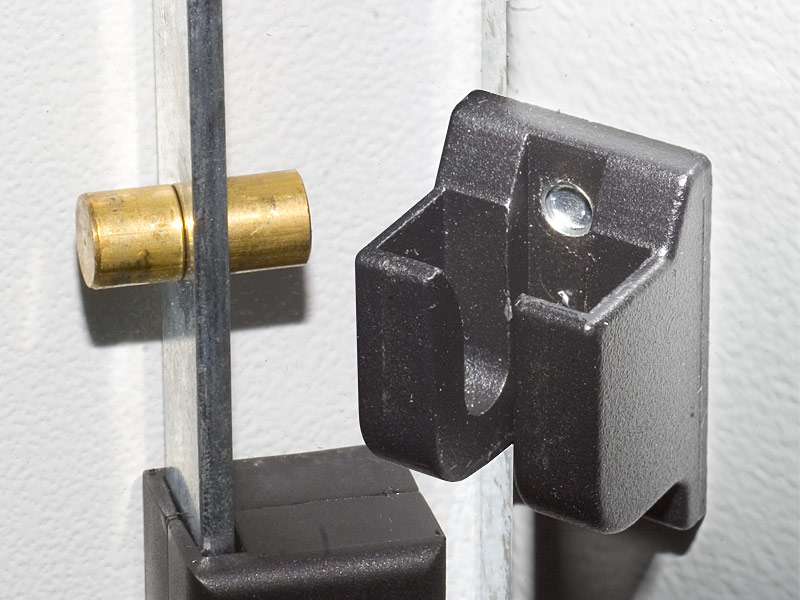 Шкаф серверный напольный 45U (600 × 1200) дверь перфорированная 2 шт. от ЦМО