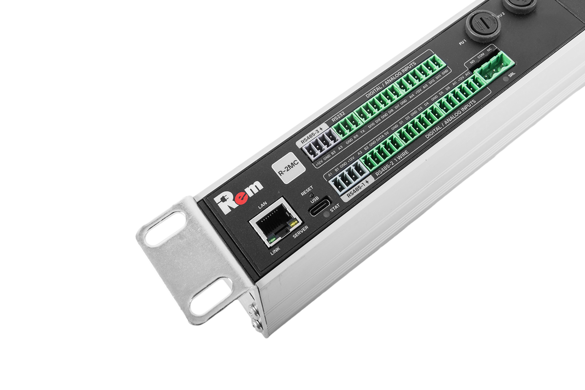 Гор блок розеток Rem-2MC, монит, управл, 1×32А, 2S, 3C13, 19'', колодка