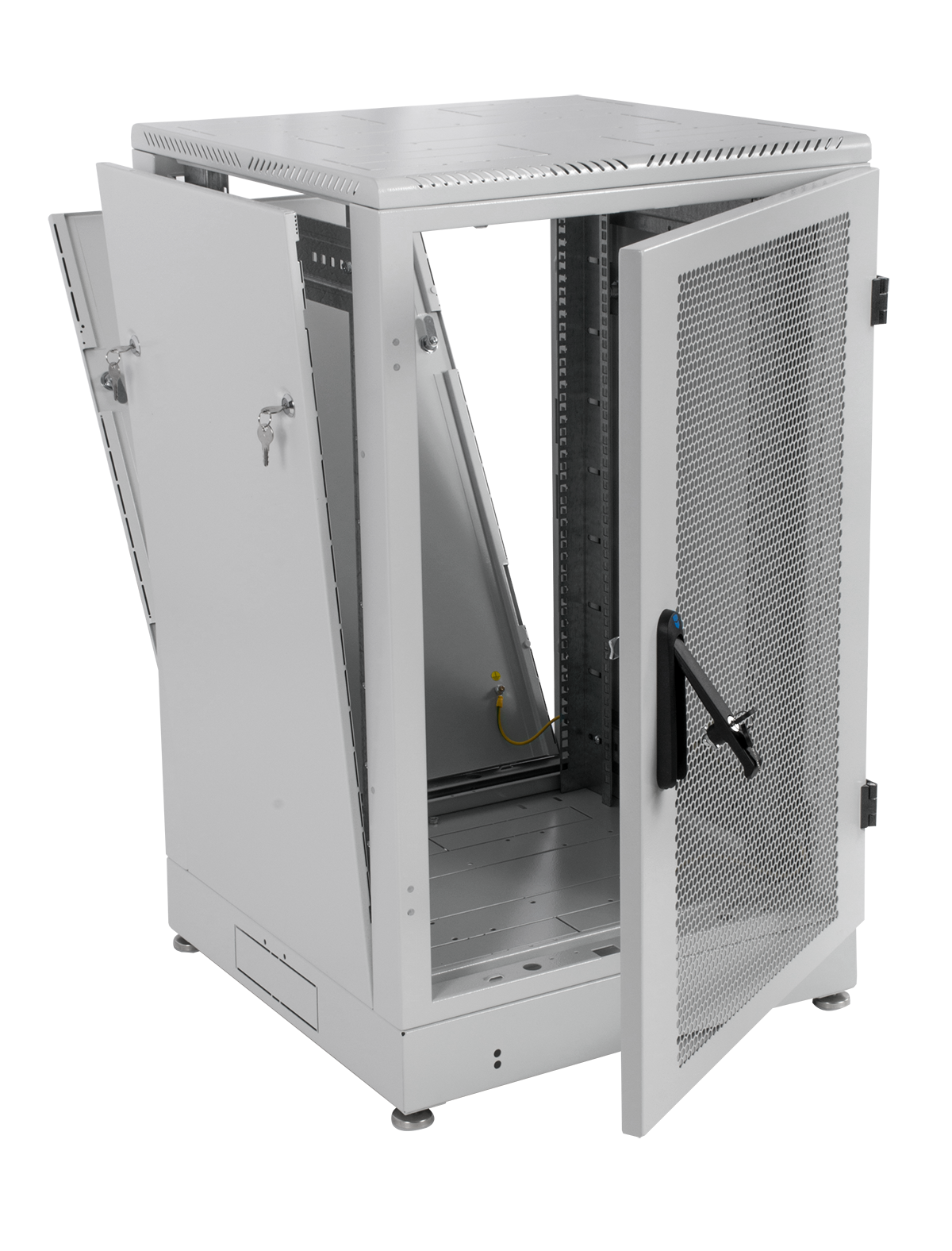 Шкаф телекоммуникационный напольный 18U (600 × 600) дверь перфорированная