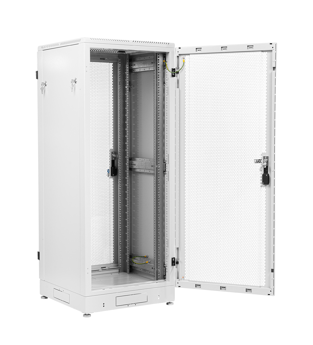 Шкаф серверный напольный 30U (600 × 800) дверь перфорированная 2 шт.