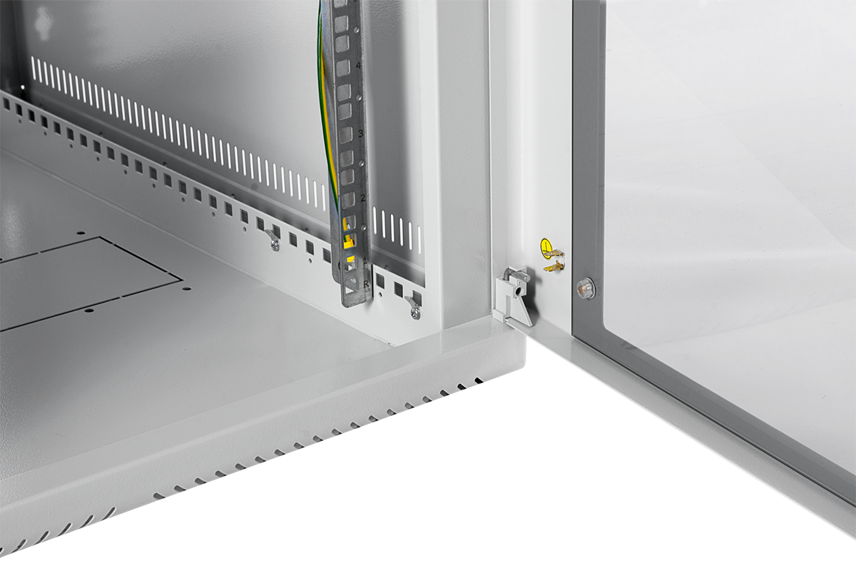 Шкаф телекоммуникационный настенный 15U (600 × 480) дверь стекло от ЦМО
