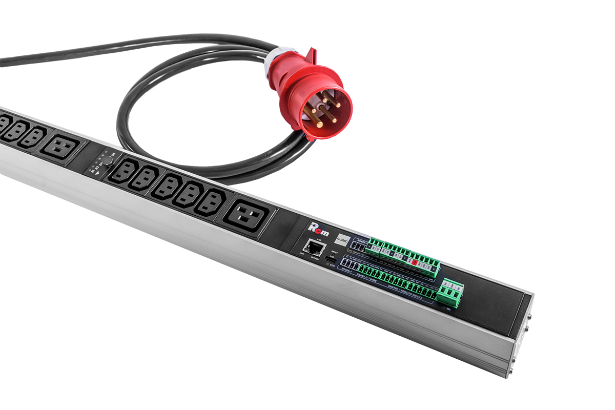 Верт блок розеток Rem-2MC, монит, измер, управл, 1×32A, авт, 30C13, 6C19, 1820мм, шнур 3м IEC309