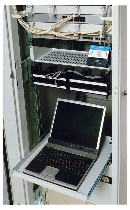 Полка клавиатурная с телескопическими направляющими от ЦМО