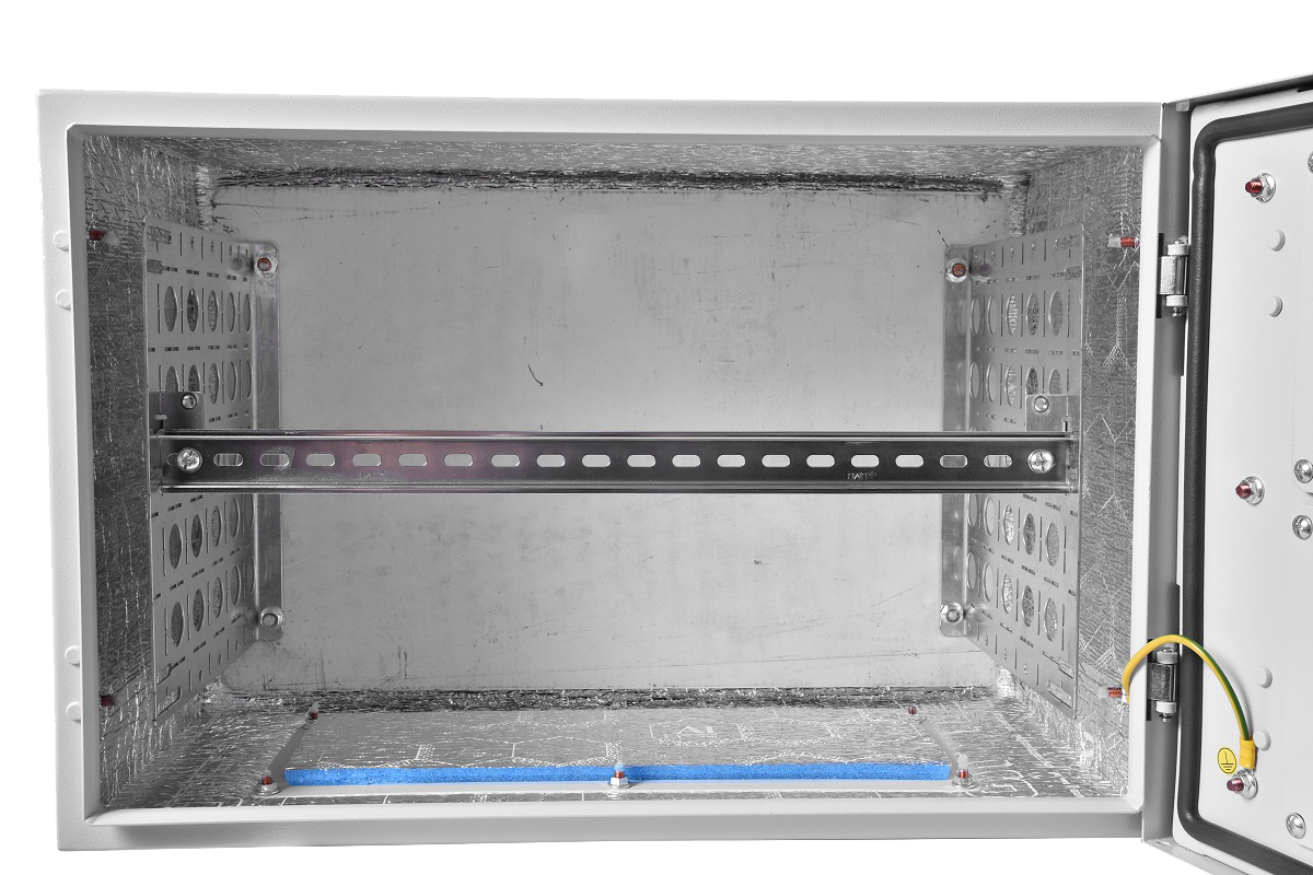 Шкаф уличный всепогодный настенный 6U (Ш600 × Г500), передняя дверь вентилируемая от ЦМО