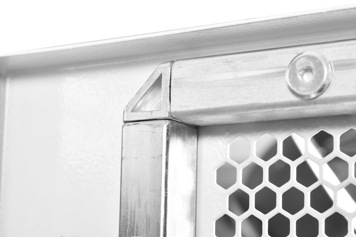 Шкаф телекоммуникационный напольный 47U (800 × 1000) дверь перфорированная, задние двойные перф. от ЦМО